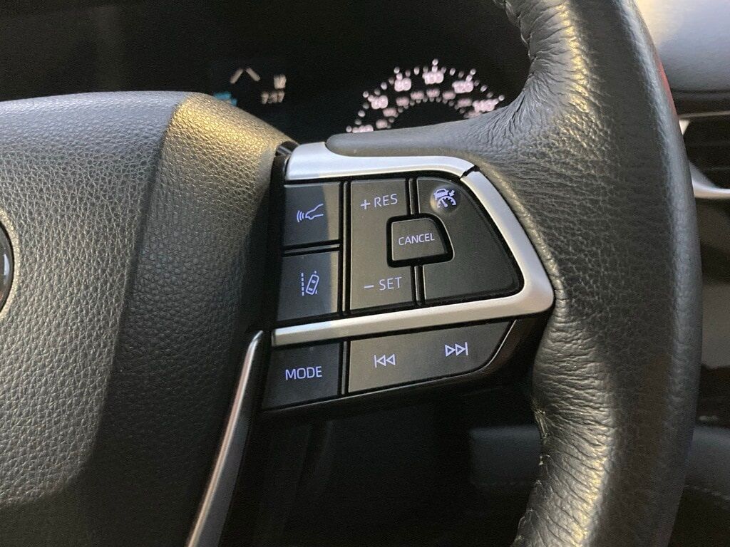 2024 Toyota Sienna XLE San Antonio TX