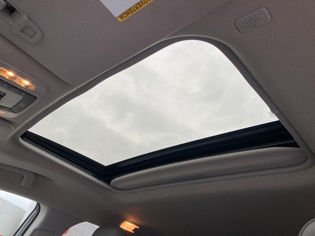 2024 Toyota Sienna XLE San Antonio TX