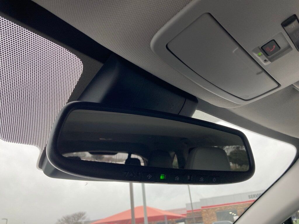 2024 Toyota Sienna XLE San Antonio TX