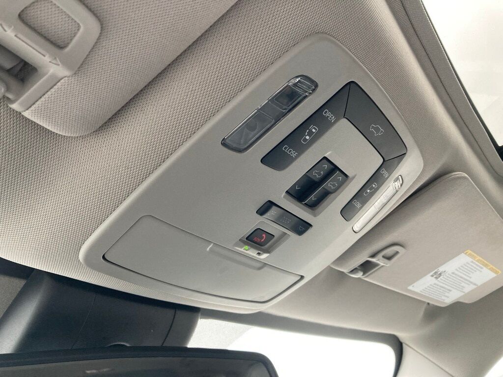 2024 Toyota Sienna XLE San Antonio TX