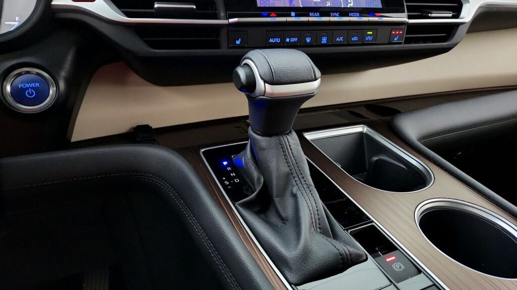 2024 Toyota Sienna XLE Laurel MD