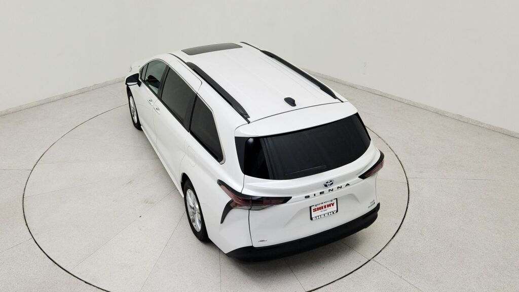2024 Toyota Sienna XLE Laurel MD