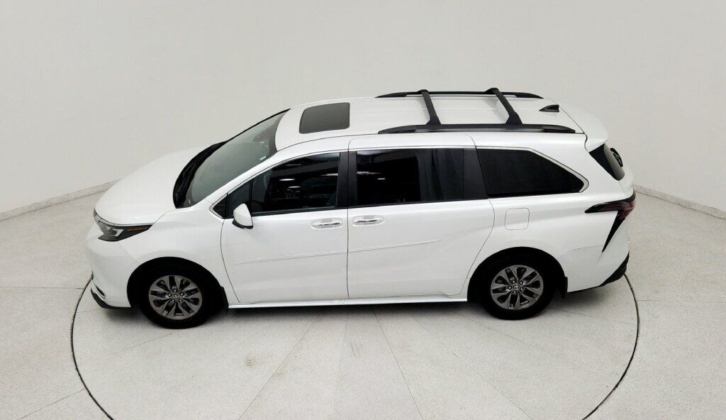 2024 Toyota Sienna XLE Laurel MD