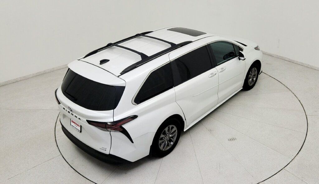 2024 Toyota Sienna XLE Laurel MD