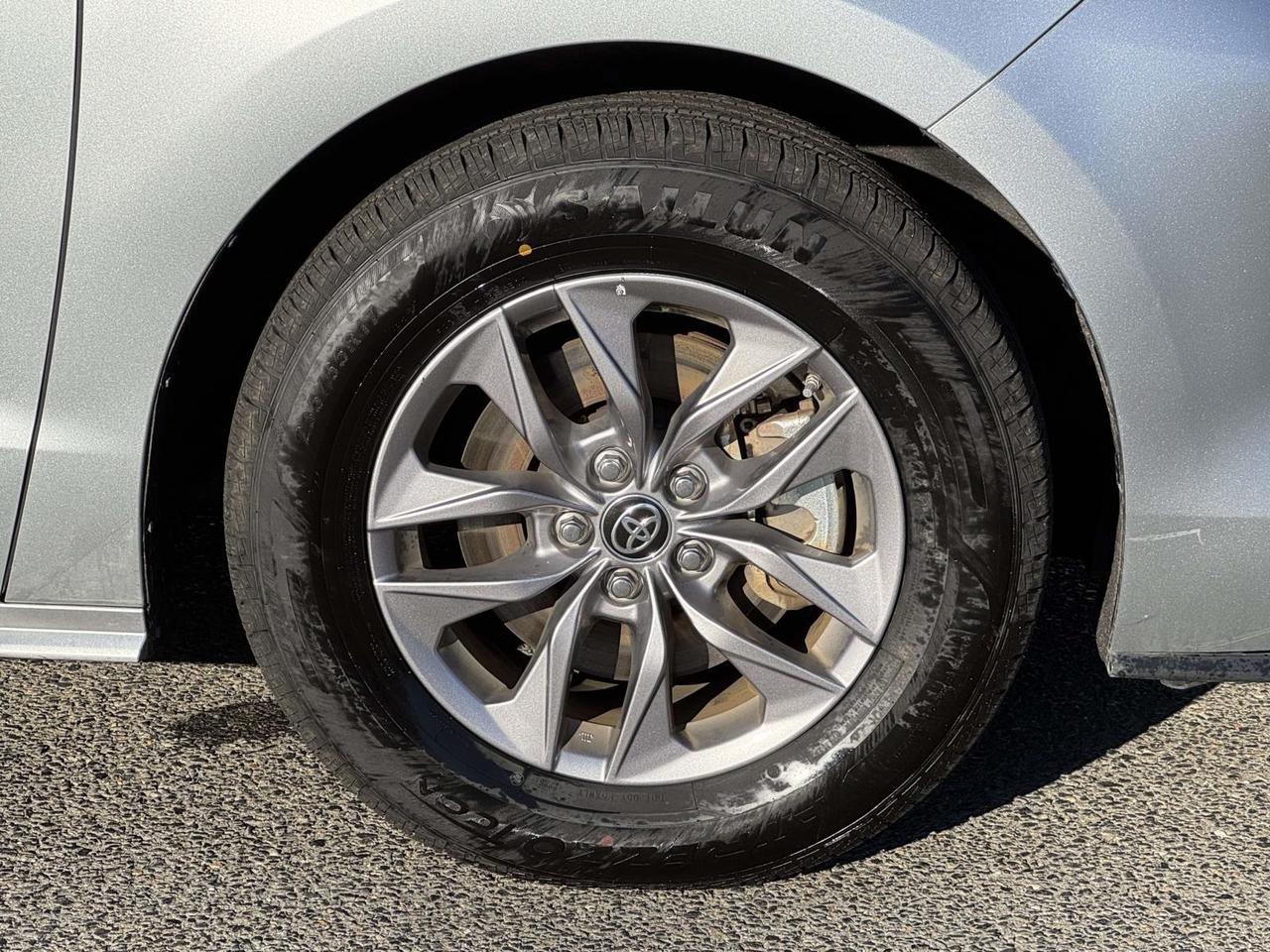 2024 Toyota Sienna XLE Fredericksburg VA