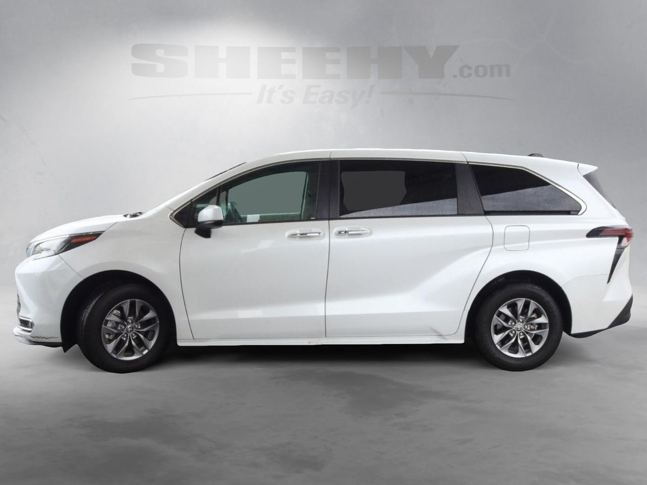 2024 Toyota Sienna XLE Fredericksburg VA