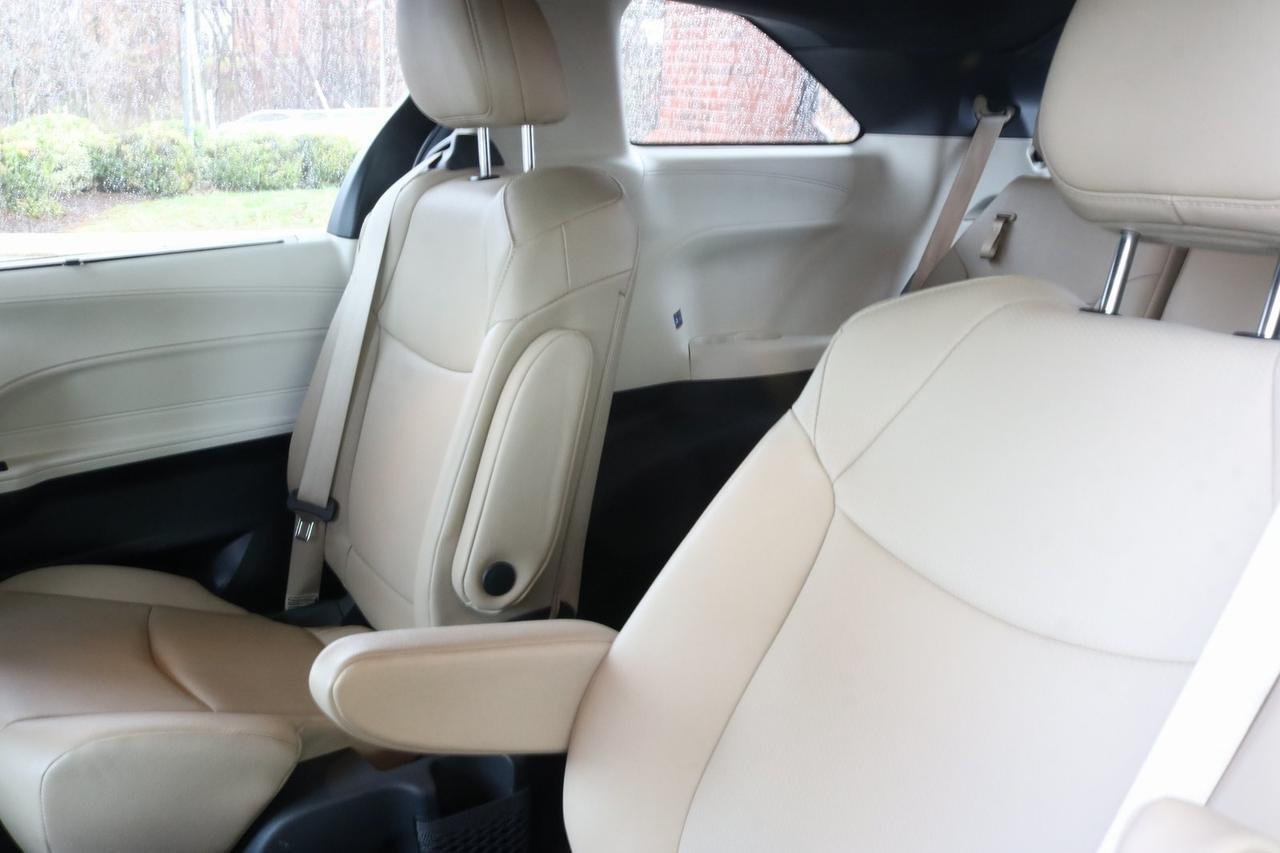 2024 Toyota Sienna XLE Fredericksburg VA