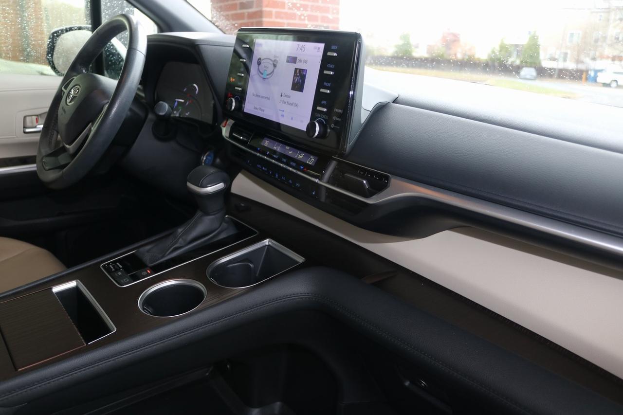 2024 Toyota Sienna XLE Fredericksburg VA