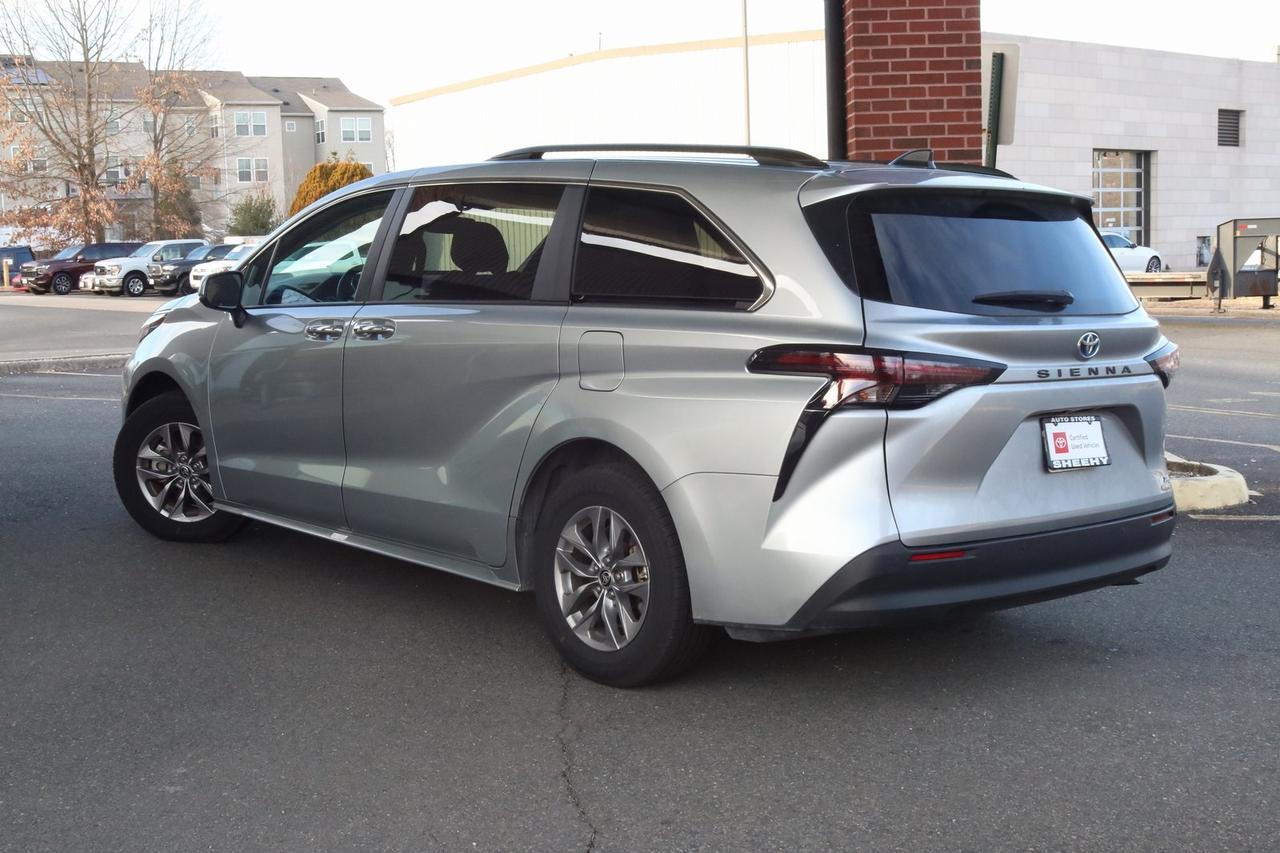 2024 Toyota Sienna XLE Fredericksburg VA