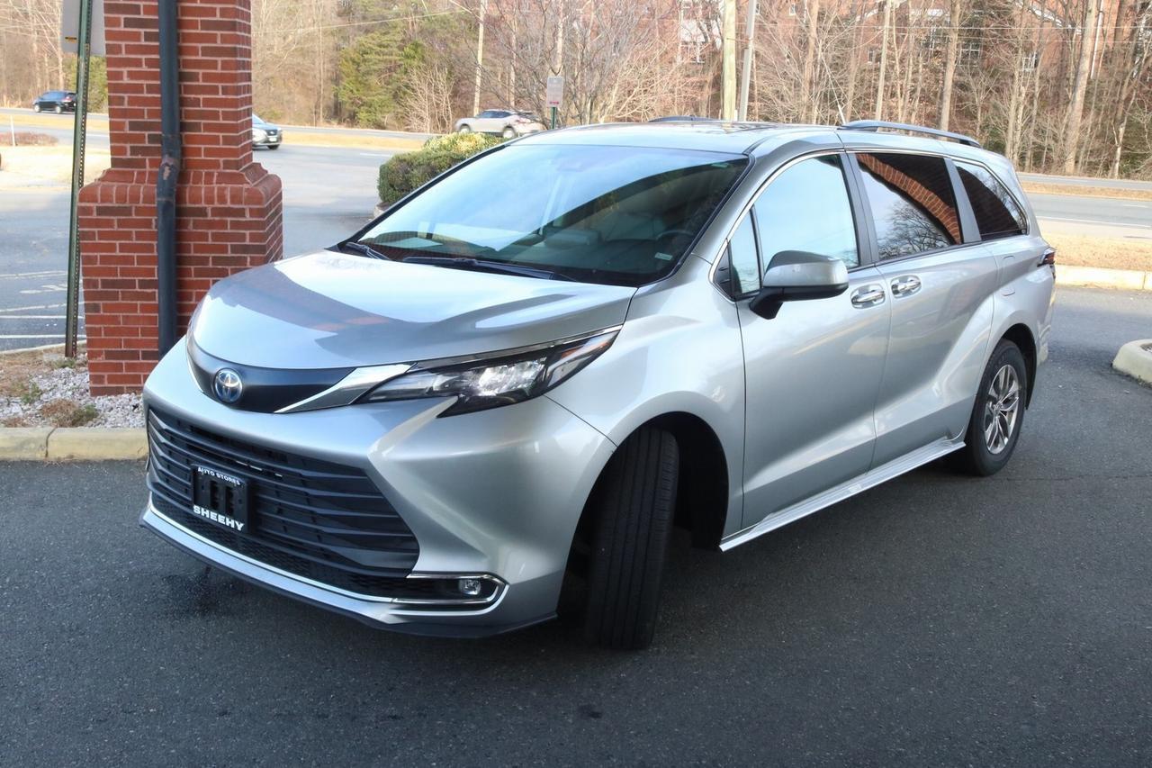 2024 Toyota Sienna XLE Fredericksburg VA