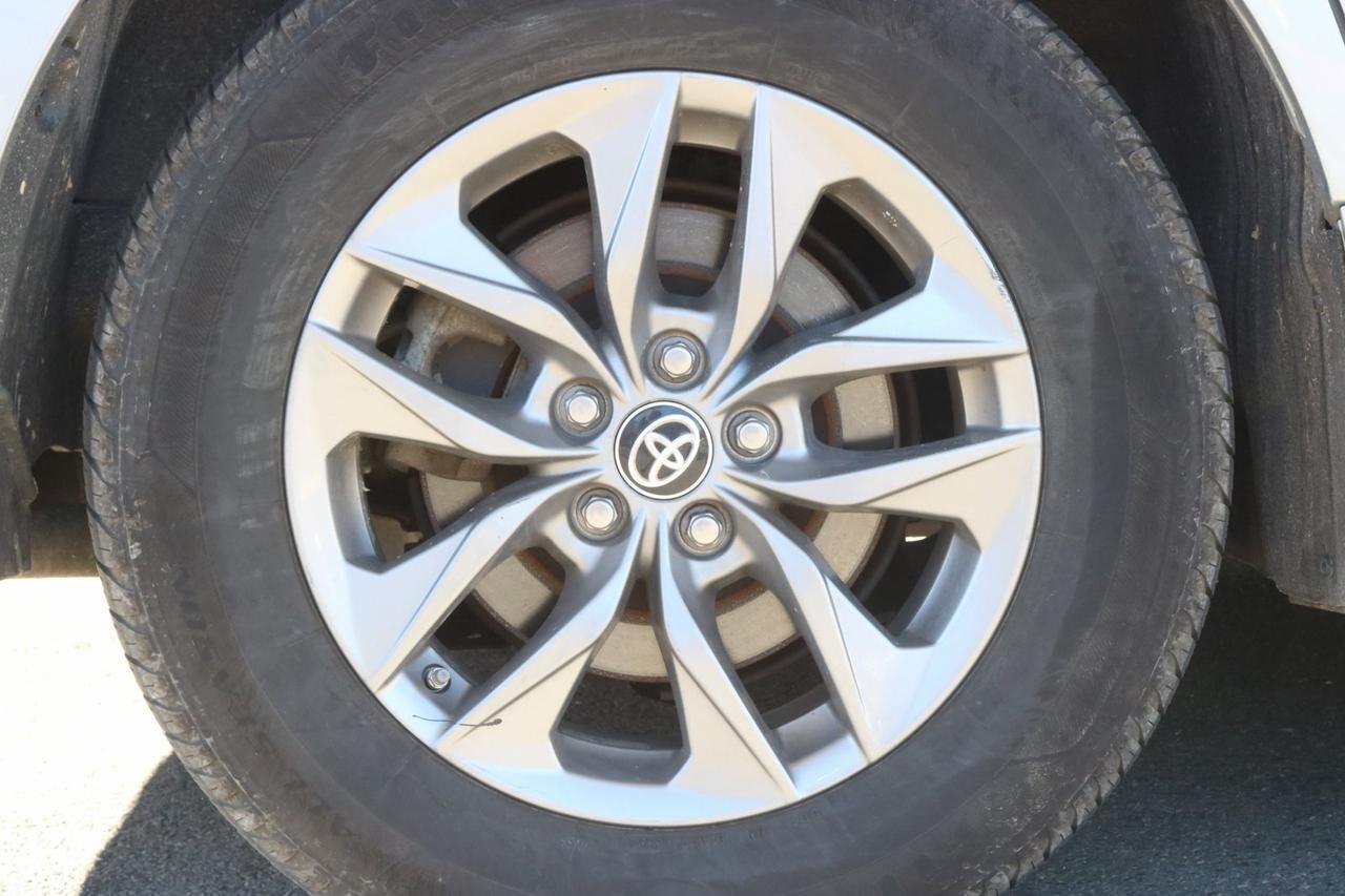 2024 Toyota Sienna XLE Fredericksburg VA