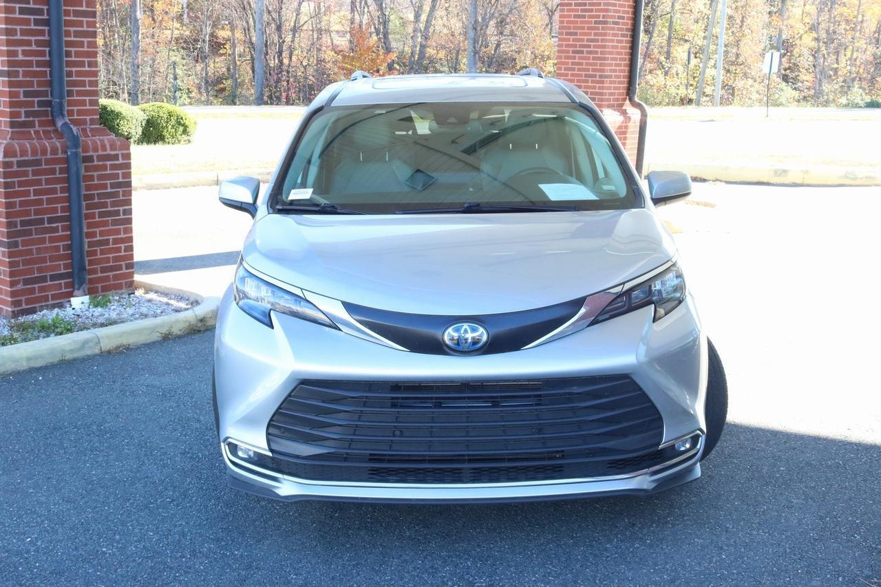 2024 Toyota Sienna XLE Fredericksburg VA