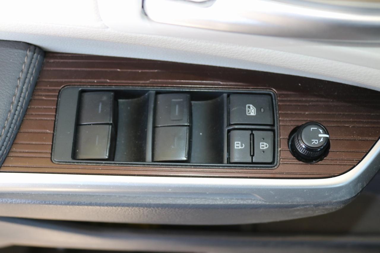 2024 Toyota Sienna XLE Fredericksburg VA