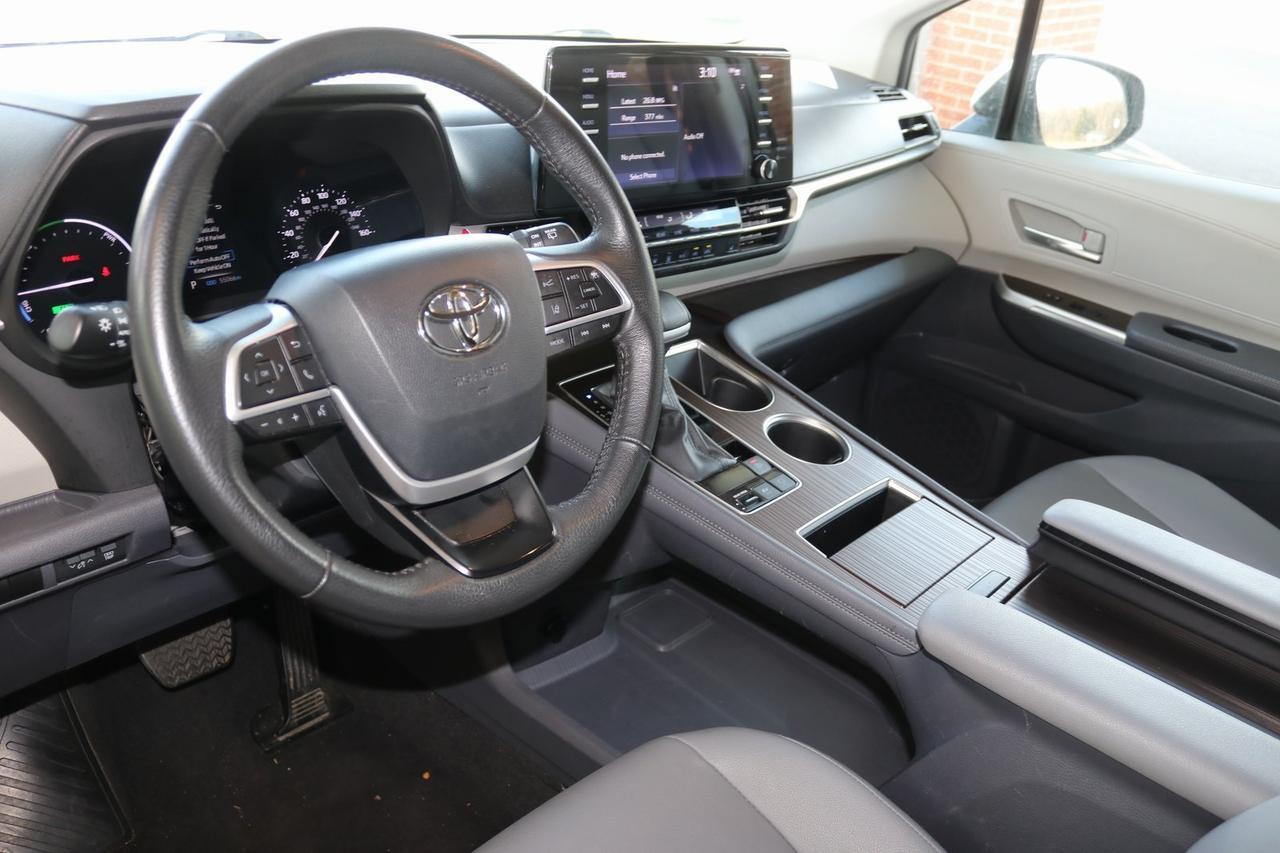 2024 Toyota Sienna XLE Fredericksburg VA