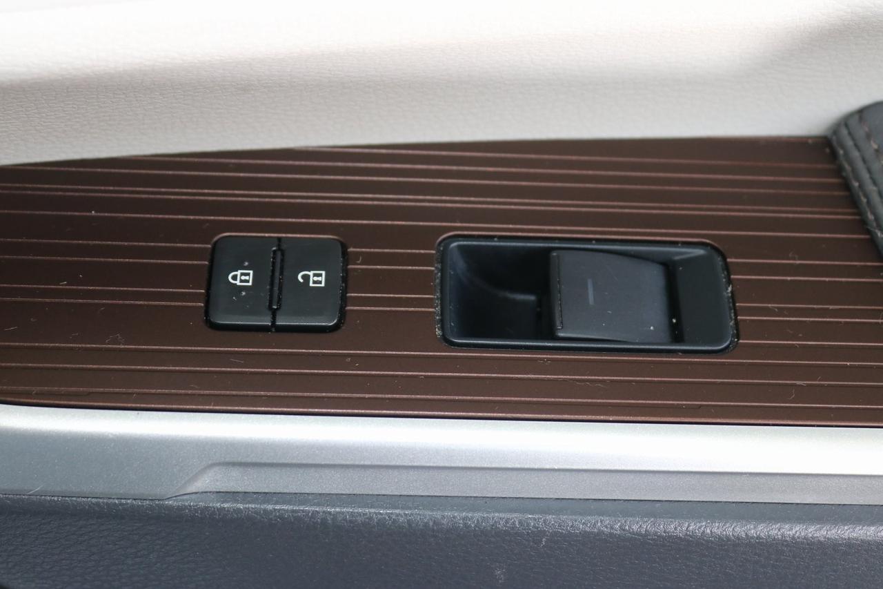 2024 Toyota Sienna XLE Fredericksburg VA