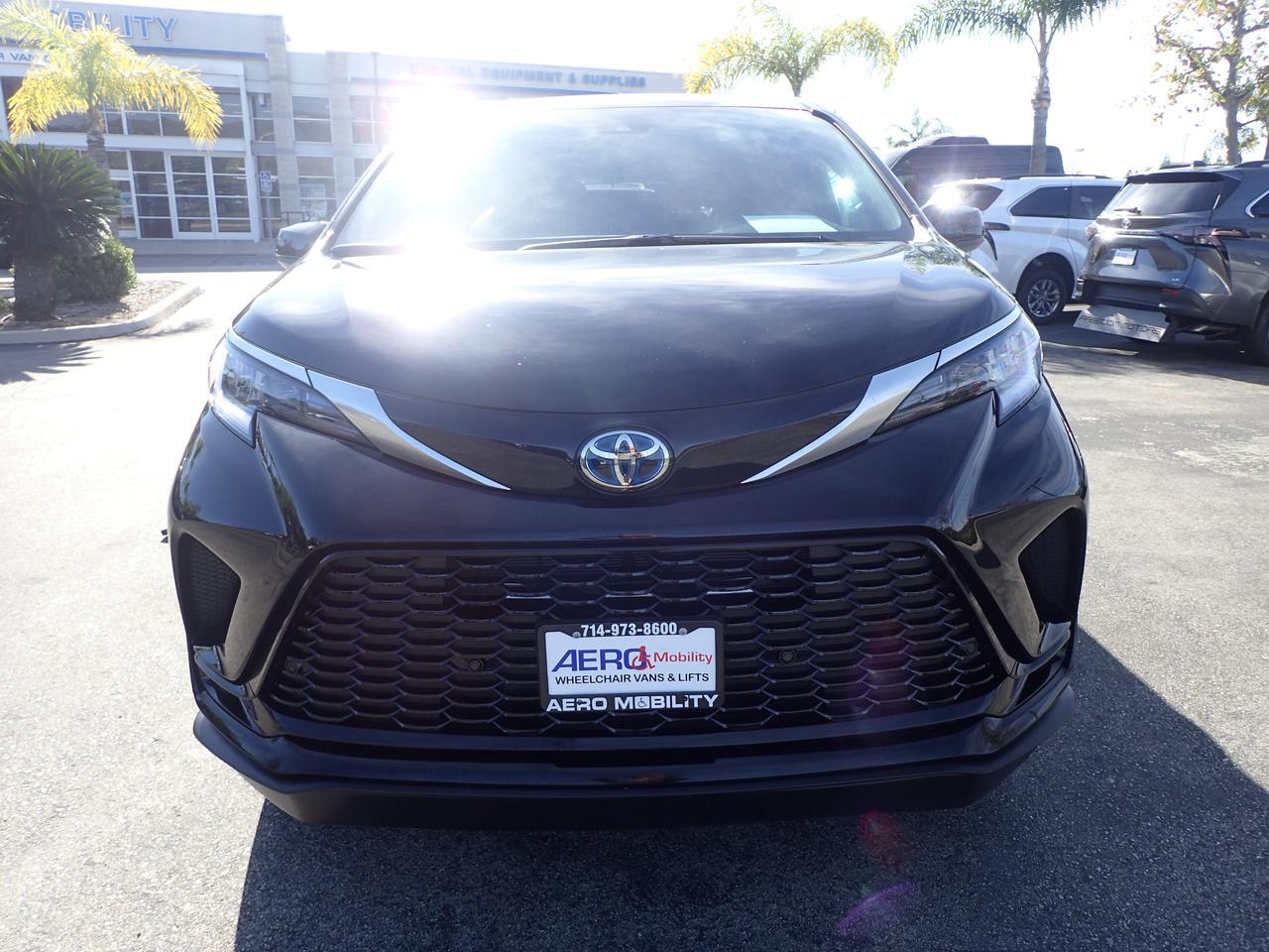 2024 Toyota Sienna XSE