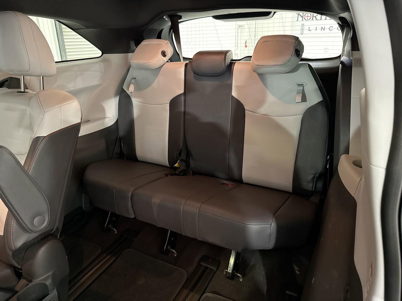 2024 Toyota Sienna XSE San Antonio TX