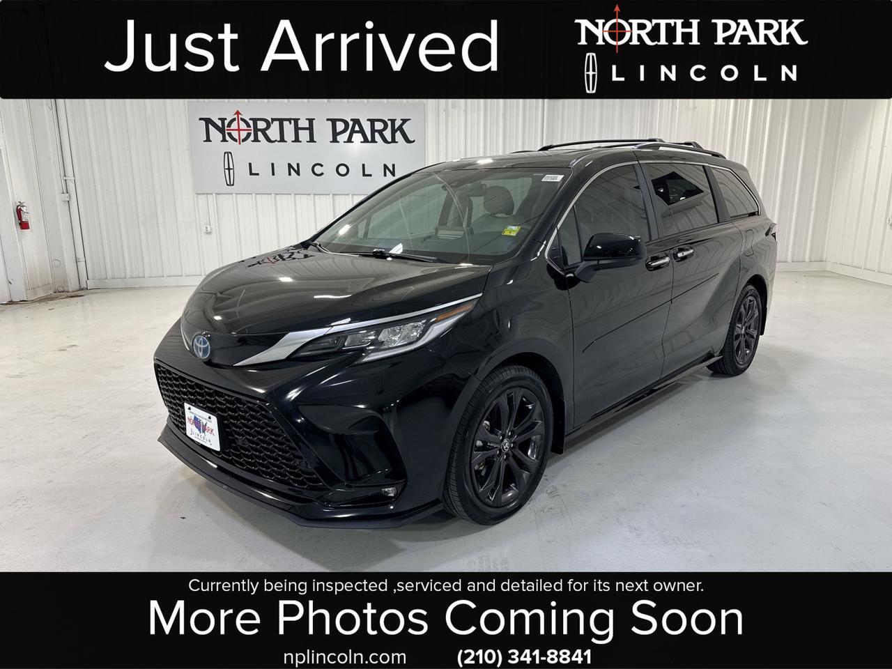 2024 Toyota Sienna XSE