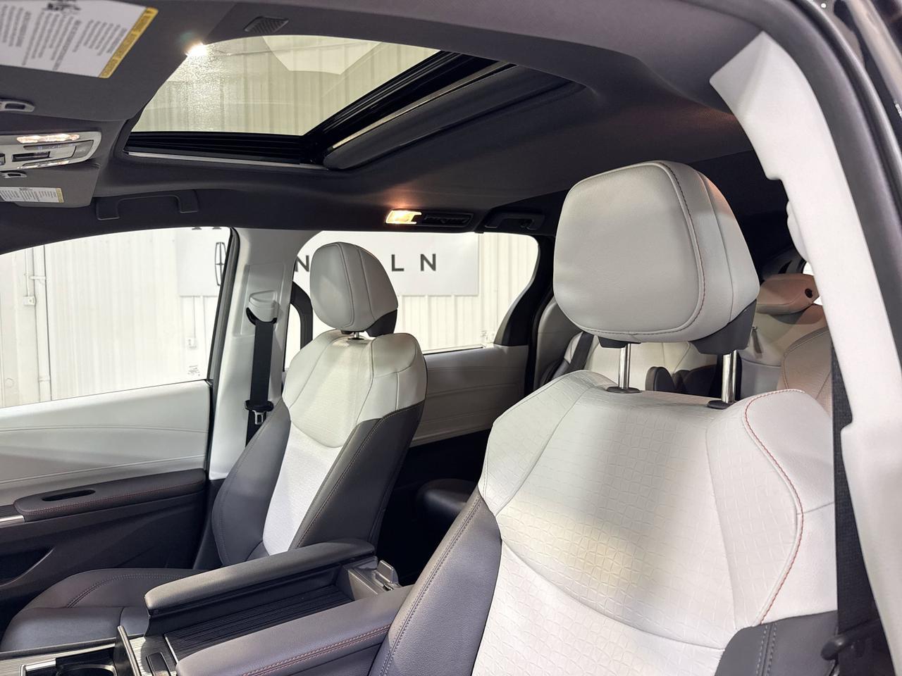 2024 Toyota Sienna XSE San Antonio TX