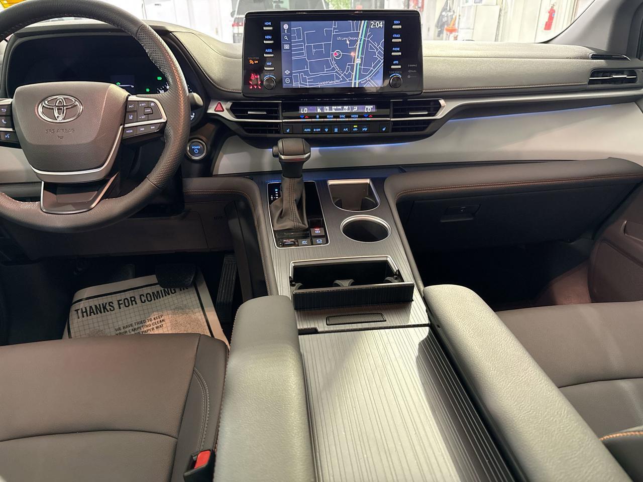2024 Toyota Sienna XSE San Antonio TX