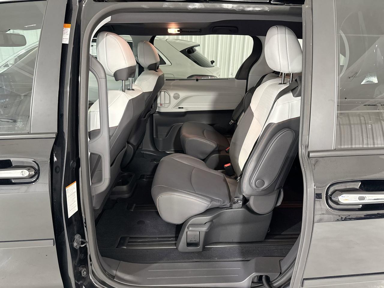 2024 Toyota Sienna XSE San Antonio TX