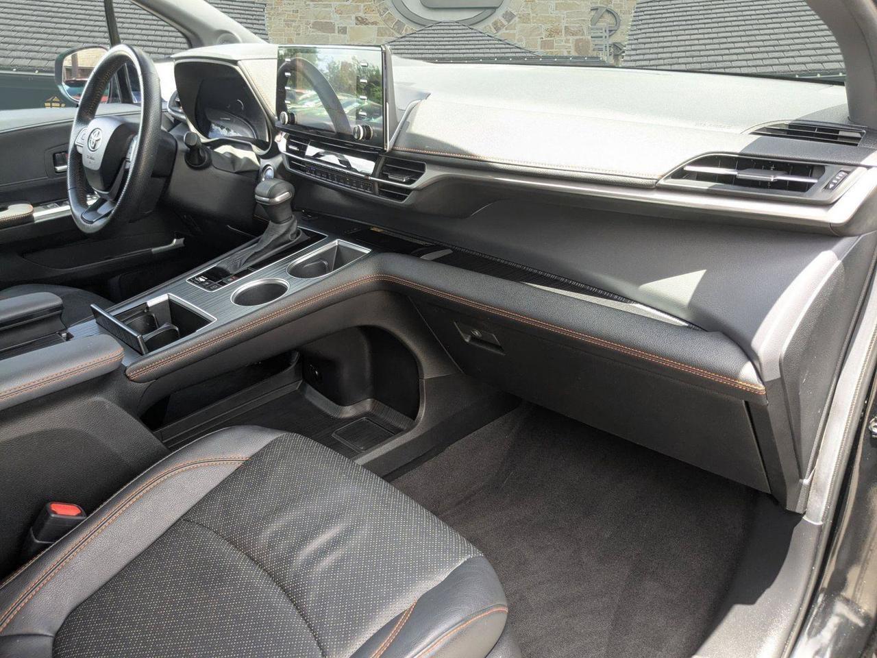 2024 Toyota Sienna XSE San Antonio TX