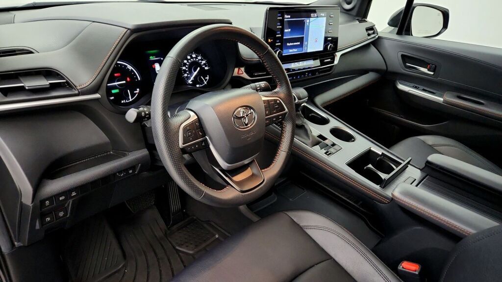 2024 Toyota Sienna XSE Laurel MD
