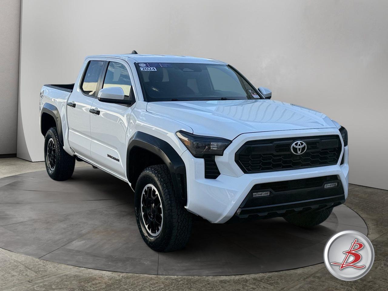 2024 Toyota TACOMA Crew Cab 4x4 TRD-OFF Road