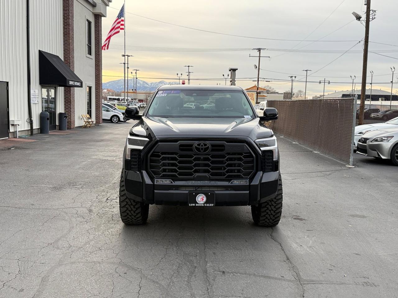 2024 Toyota TUNDRA 4WD Limited