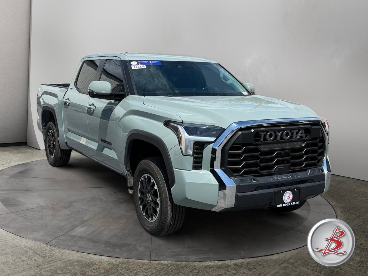 2024 Toyota TUNDRA 4WD SR5