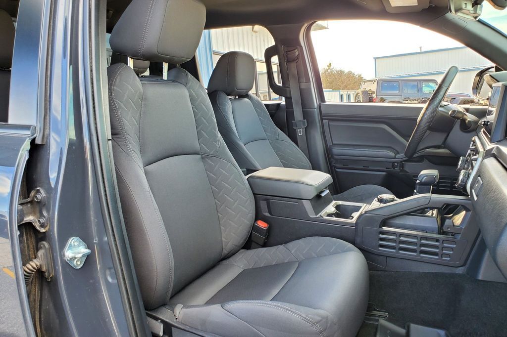 2024 Toyota Tacoma Hondo TX