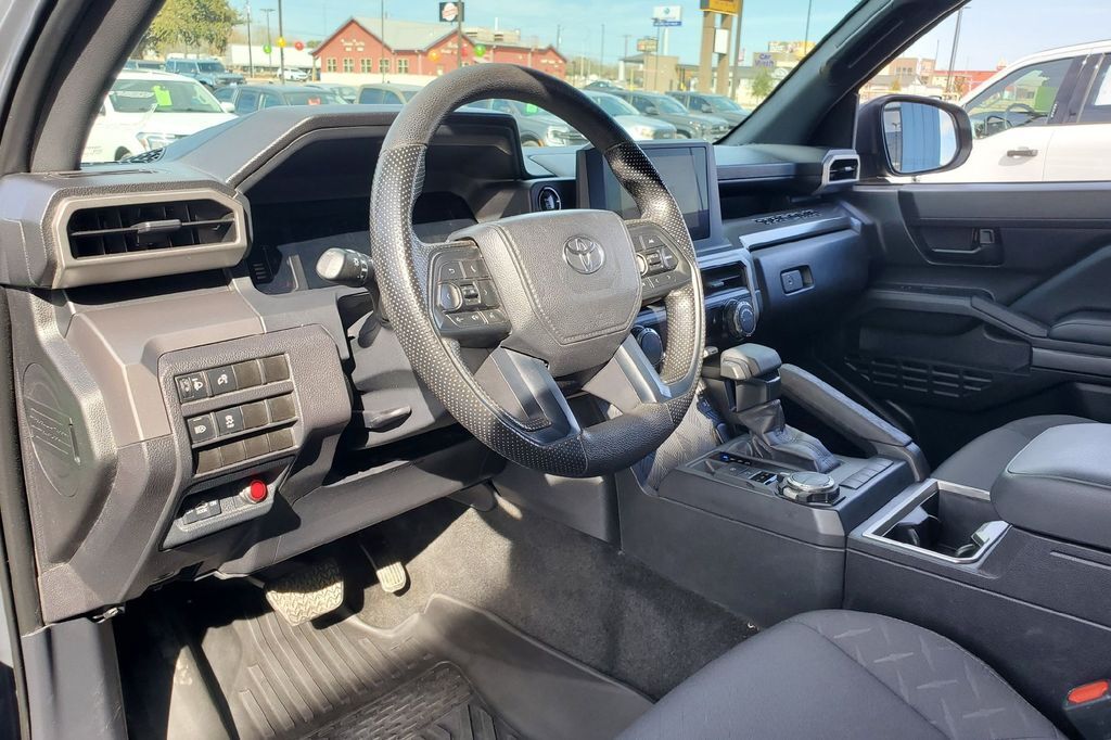 2024 Toyota Tacoma Hondo TX