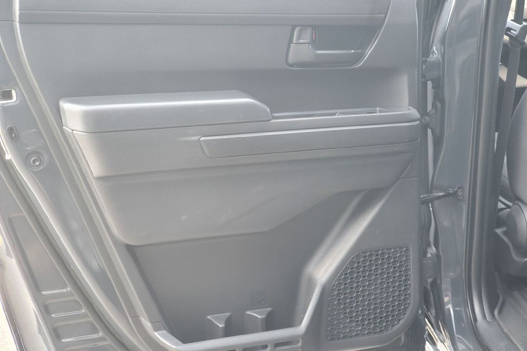 2024 Toyota Tacoma Hondo TX