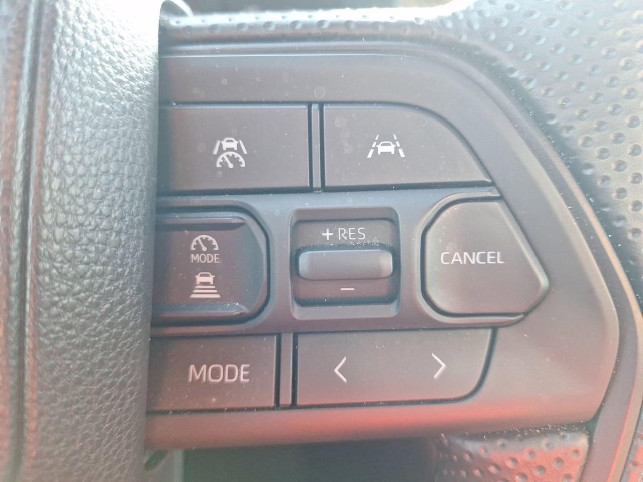 2024 Toyota Tacoma 4WD Hurst TX