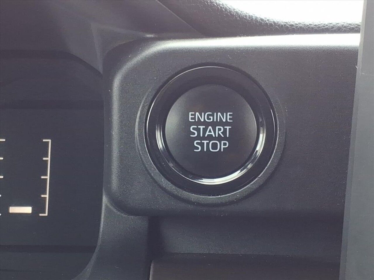 2024 Toyota Tacoma 4WD SR5 Uvalde TX