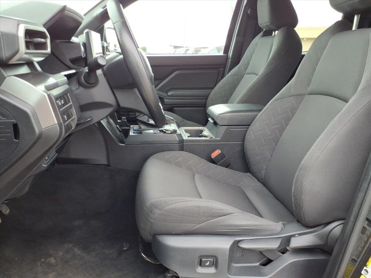 2024 Toyota Tacoma 4WD SR5 Uvalde TX