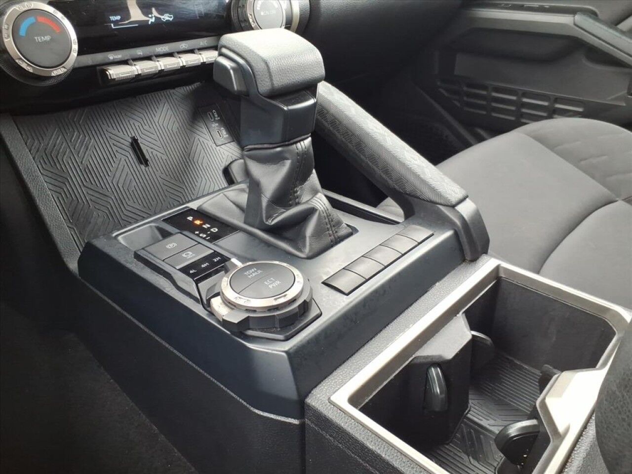 2024 Toyota Tacoma 4WD SR5 Uvalde TX