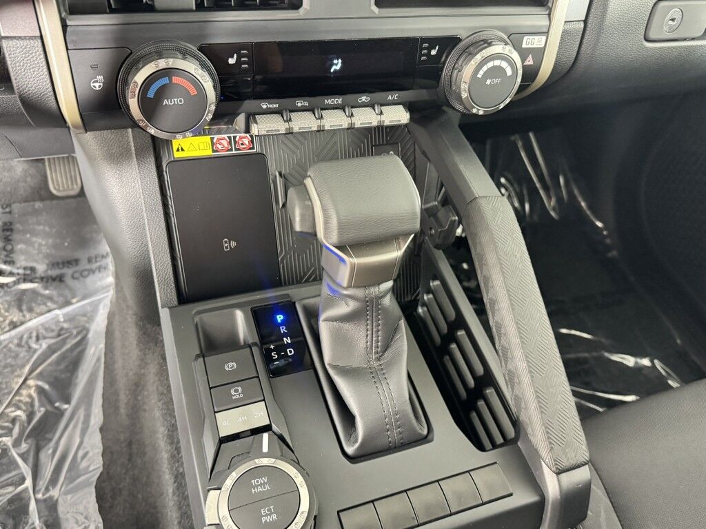 2024 Toyota Tacoma 4WD SR5 XtraCab 6&apos; Bed W/Cold Weather Upgrade Pkg Maumee OH