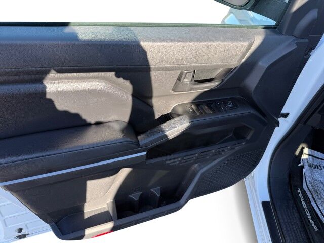 2024 Toyota Tacoma 4WD SR5 Yuma AZ
