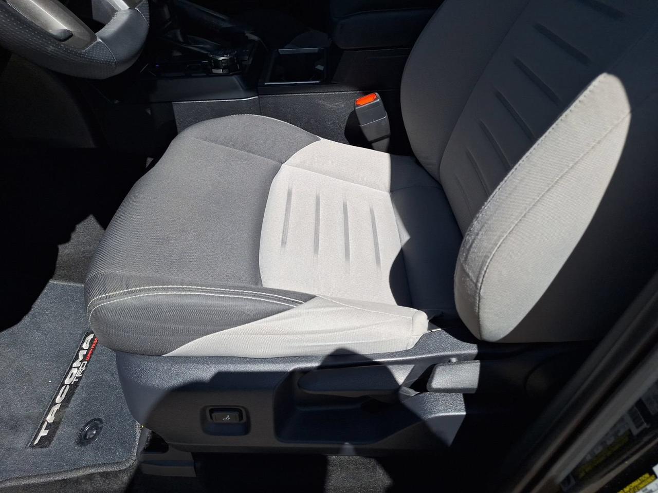2024 Toyota Tacoma 4WD TRD Off Road Hurst TX