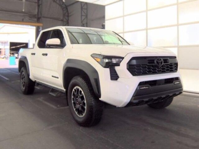 2024 Toyota Tacoma 4WD TRD Off Road Premium Marshfield MA