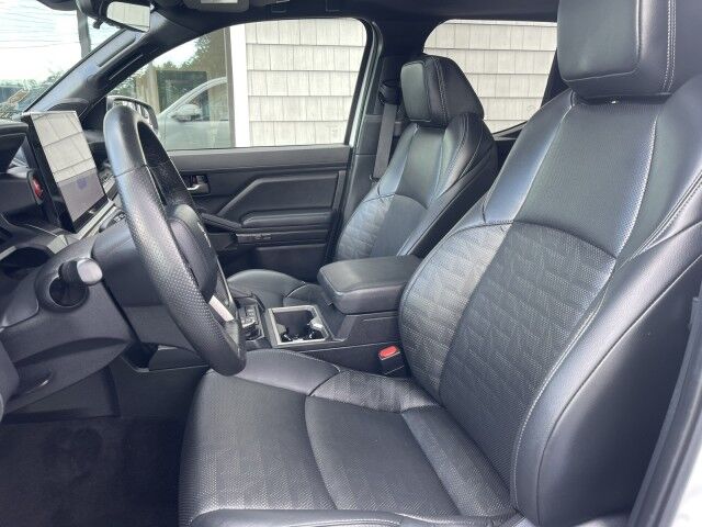 2024 Toyota Tacoma 4WD TRD Off Road Premium Marshfield MA