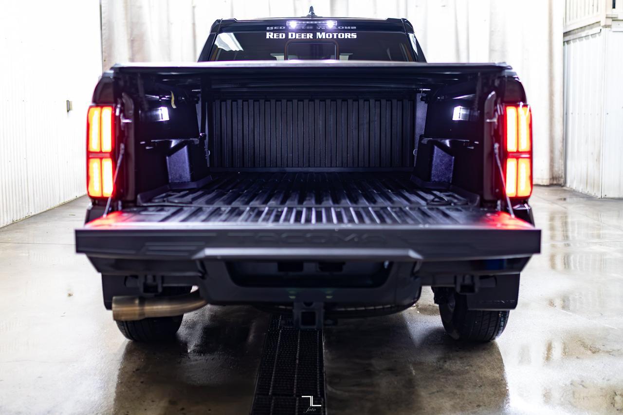 2024 Toyota Tacoma 4x4 Double Cab TRD Sport BCam Red Deer AB
