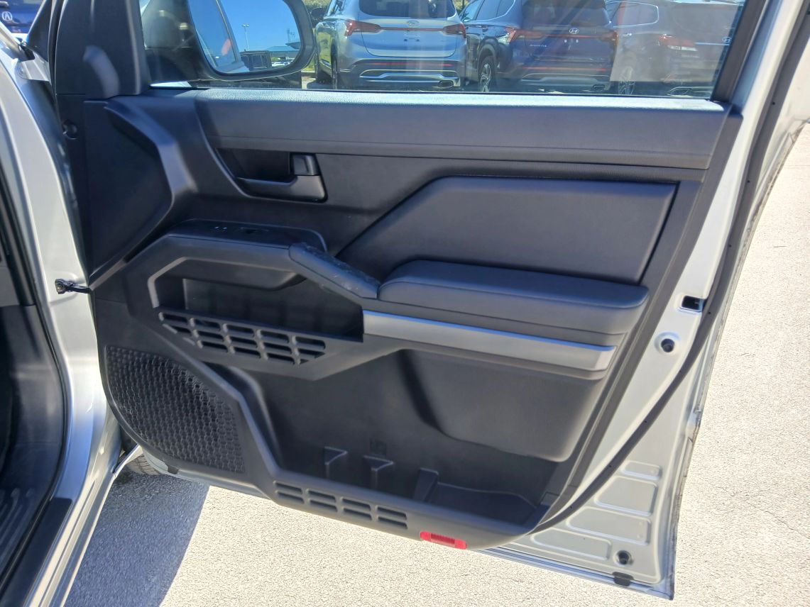 2024 Toyota Tacoma Double Cab SR5 Pickup 4D 5 ft Maitland FL
