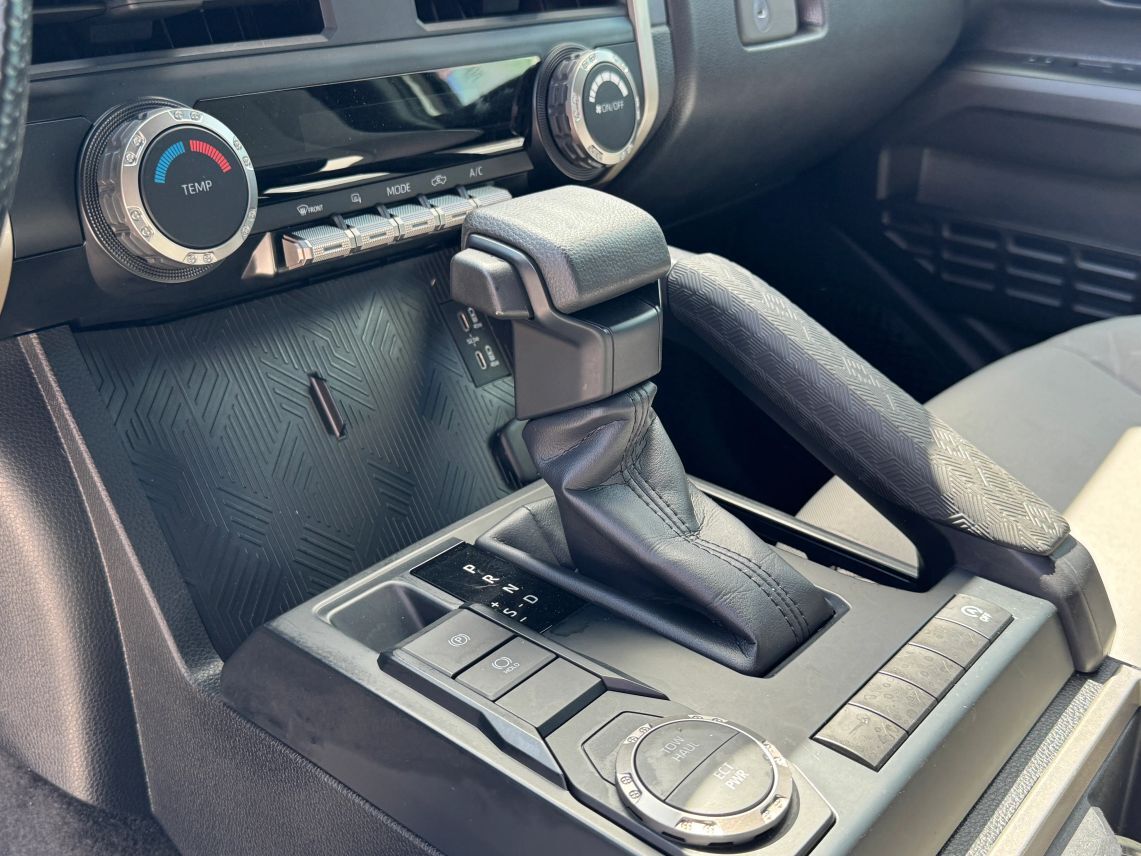 2024 Toyota Tacoma Double Cab SR5 Pickup 4D 5 ft