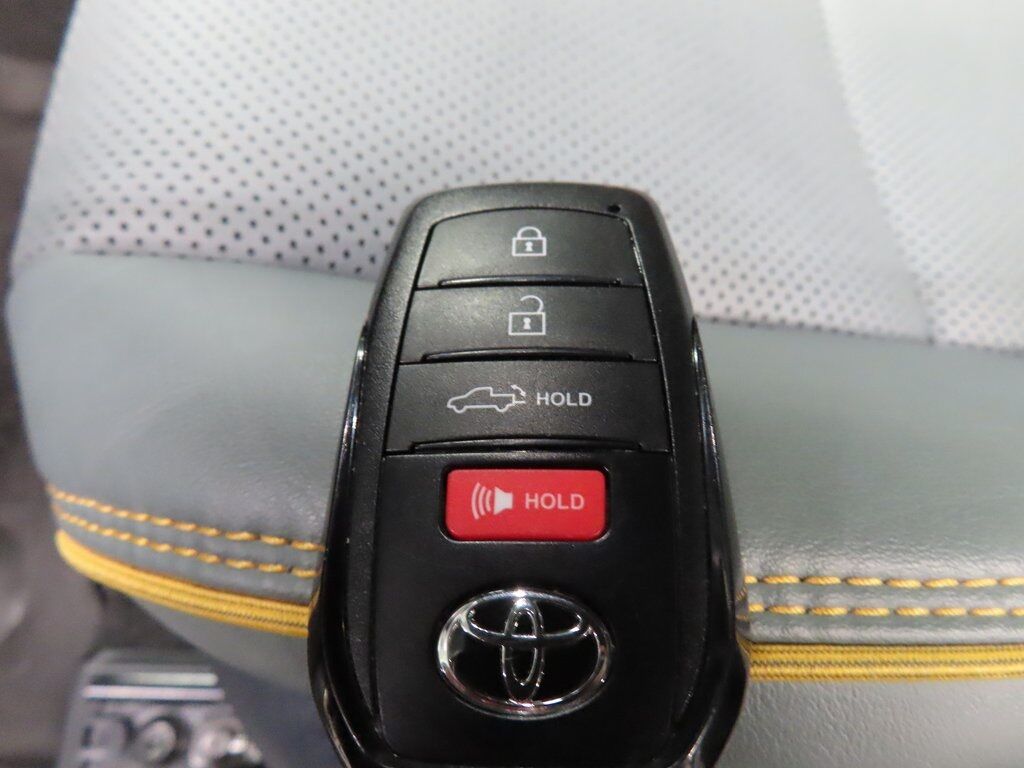 2024 Toyota Tacoma Hybrid 4x4 Crew Cab Trailhunter Fond du Lac WI