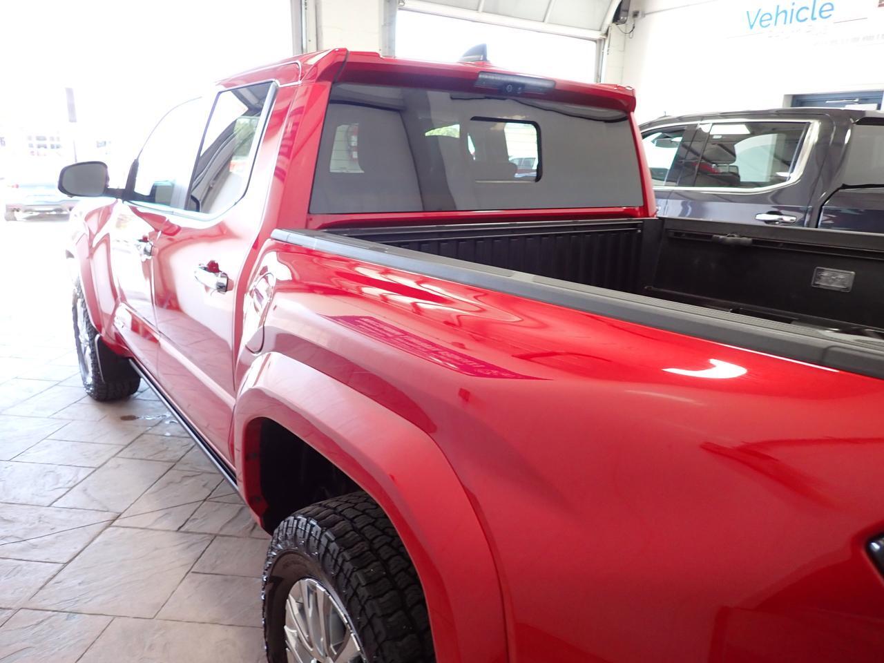 2024 Toyota Tacoma Hybrid CREW CAB 4WD LEATHER NAVI SUNROOF Listowel ON