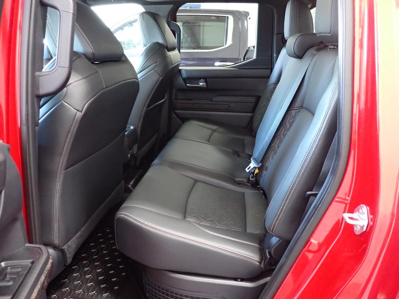 2024 Toyota Tacoma Hybrid CREW CAB 4WD LEATHER NAVI SUNROOF Listowel ON