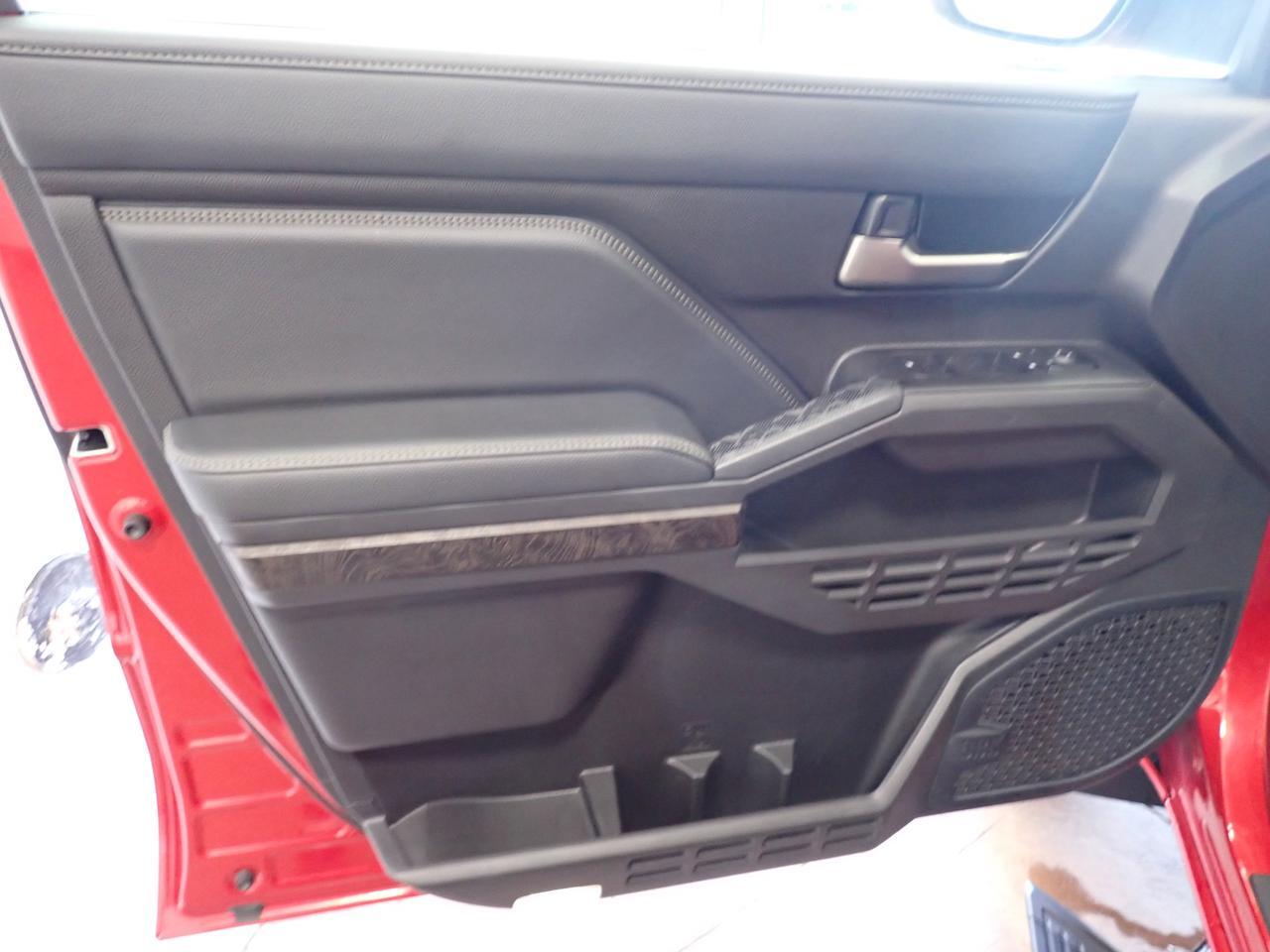 2024 Toyota Tacoma Hybrid CREW CAB 4WD LEATHER NAVI SUNROOF Listowel ON