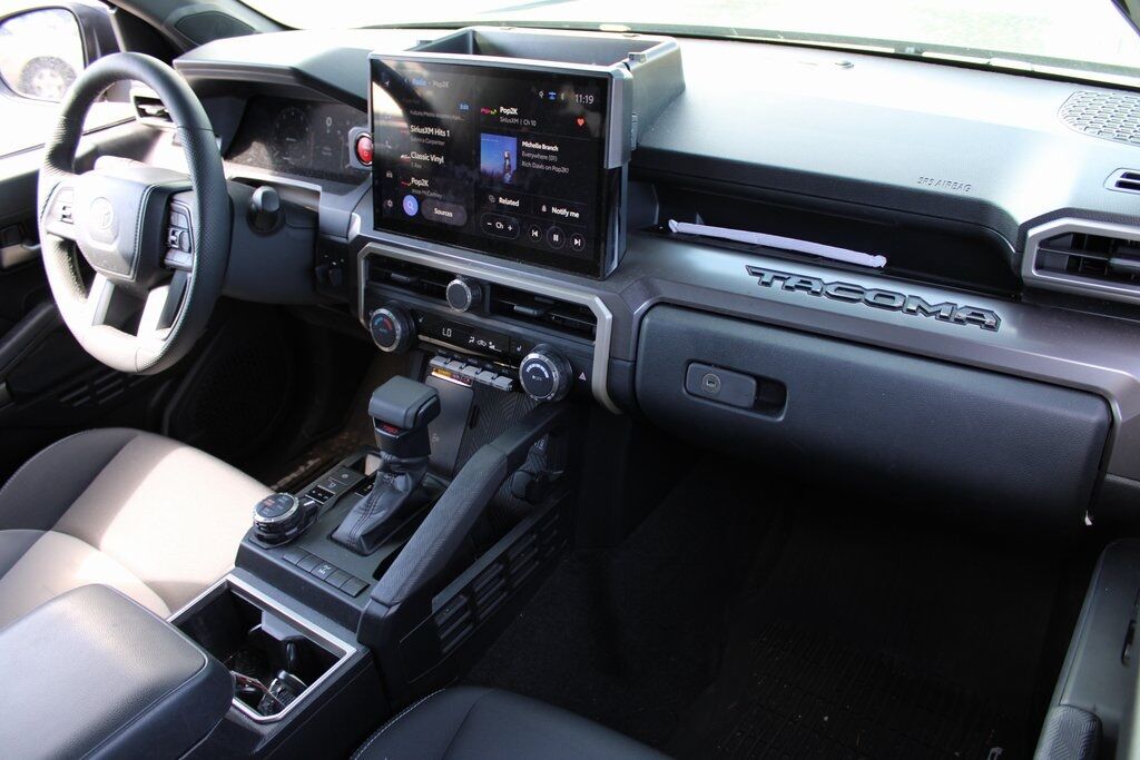 2024 Toyota Tacoma Hybrid TRD Off Road Klamath Falls OR